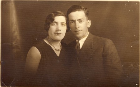 My grandparents Rivka and Moshe blumberg 25 05 1934